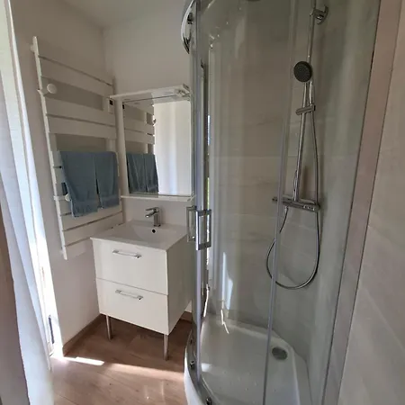 Appartamento Bienvenue Chez Nous ! Privé, Parking, Calme *